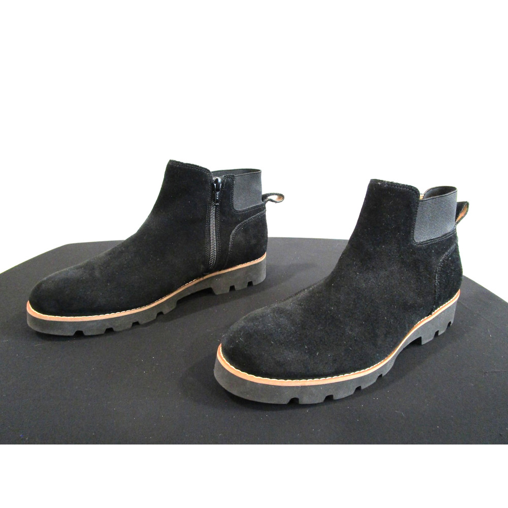 NWOB Vionic Brionie Black Suede Water Repellent Lug Sole Ankle Boots Women 6.5